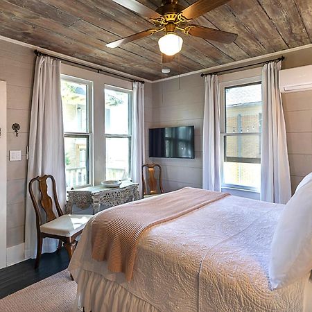 Katy House Bed And Breakfast 스미스빌 외부 사진