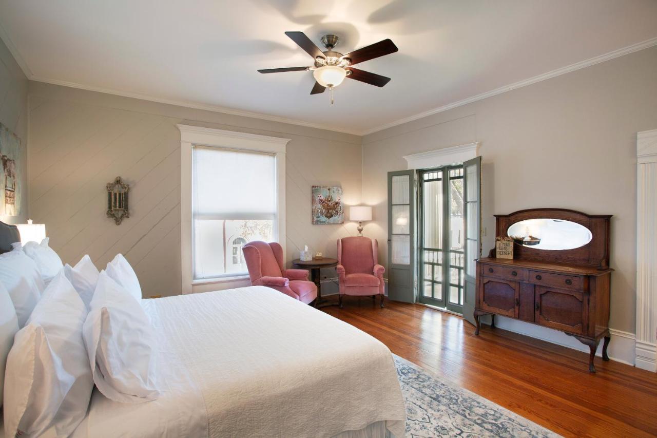 Katy House Bed And Breakfast 스미스빌 외부 사진