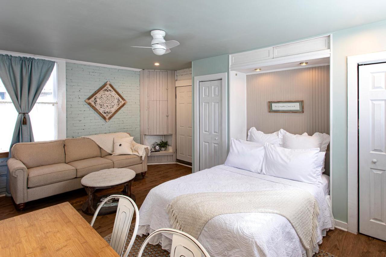 Katy House Bed And Breakfast 스미스빌 외부 사진